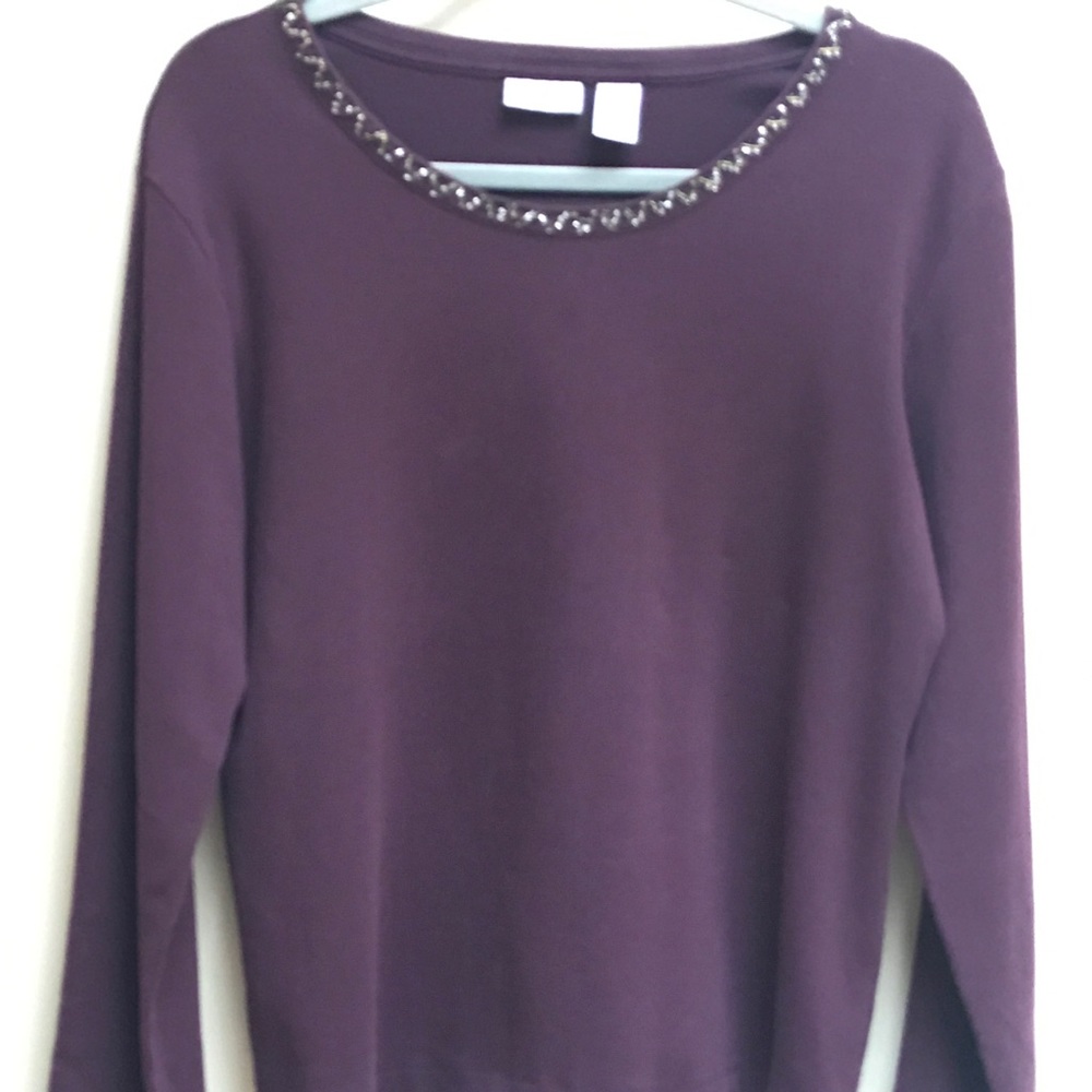 CHICO’S EMBELLISHED COLLAR PULLOVER TOP